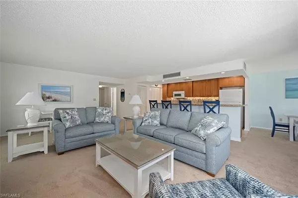 Sanibel, FL 33957,2721 W Gulf DR #213