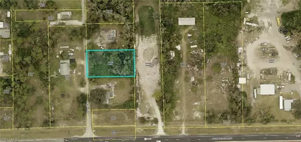 2435 Herzog RD, Alva, FL 33920