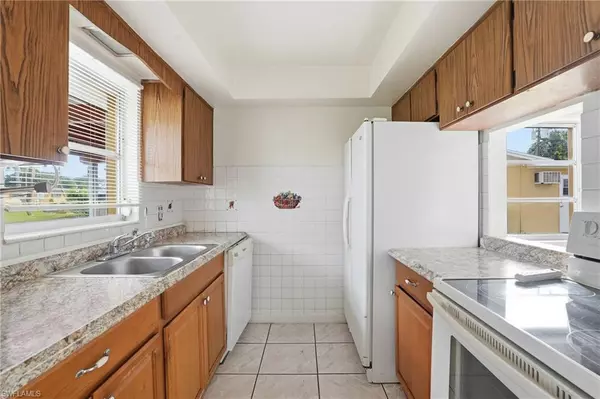 Lehigh Acres, FL 33936,2210 Orchid RD E