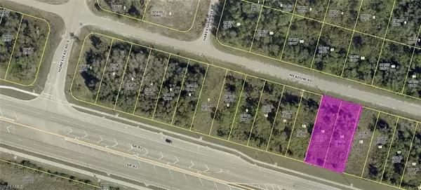 2726 Meadow RD, Lehigh Acres, FL 33974