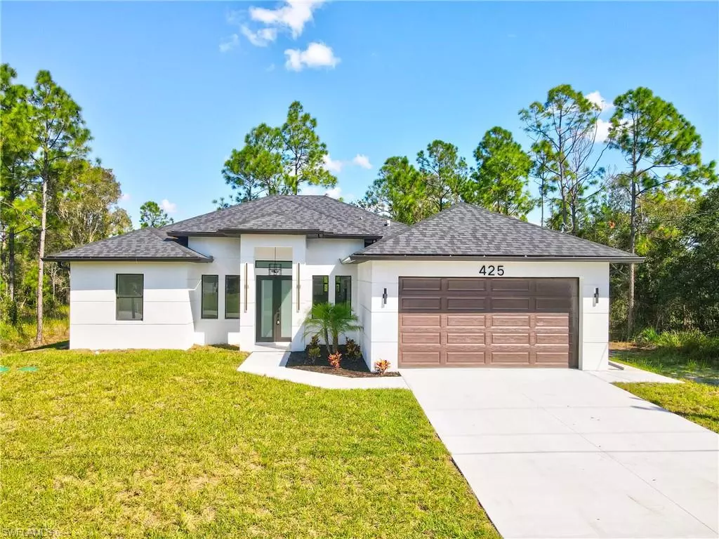 Lehigh Acres, FL 33974,425 La Perouse ST