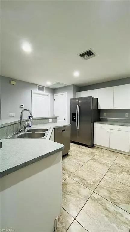 Cape Coral, FL 33993,2241 NW 5th TER