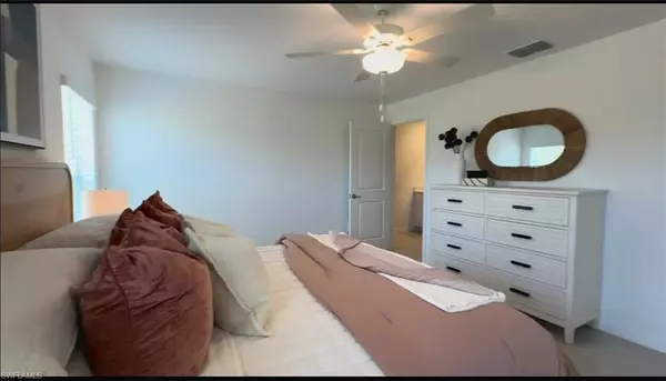 North Fort Myers, FL 33917,17712 Paradiso WAY