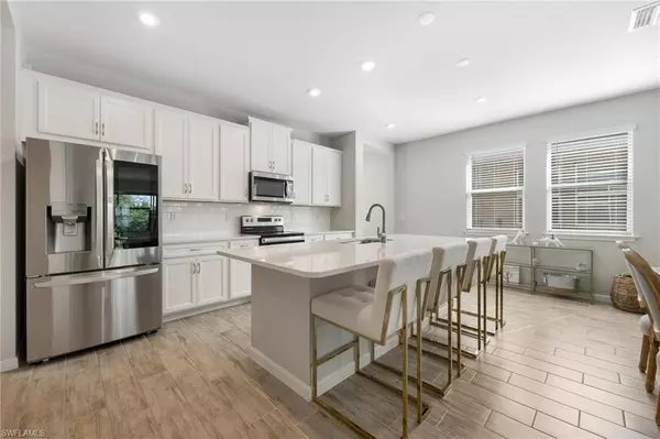 Fort Myers, FL 33966,10363 Bonavie Cove DR