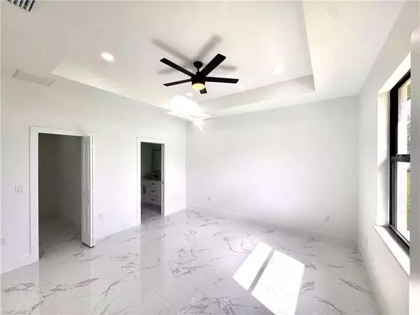 Lehigh Acres, FL 33971,2619 44th ST W