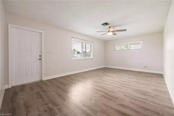 Lehigh Acres, FL 33936,809 Palm BLVD