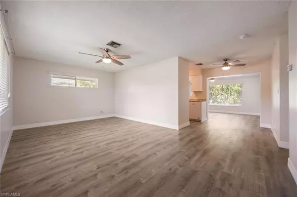 Lehigh Acres, FL 33936,809 Palm BLVD