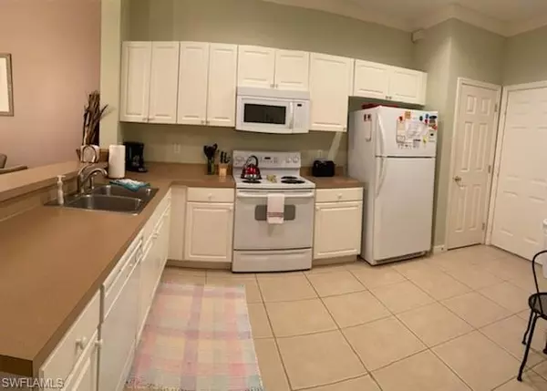 Fort Myers, FL 33919,8291 Village Edge CIR #4