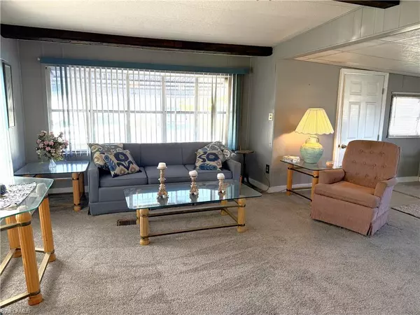 Fort Myers, FL 33908,16211 Cynthia CT