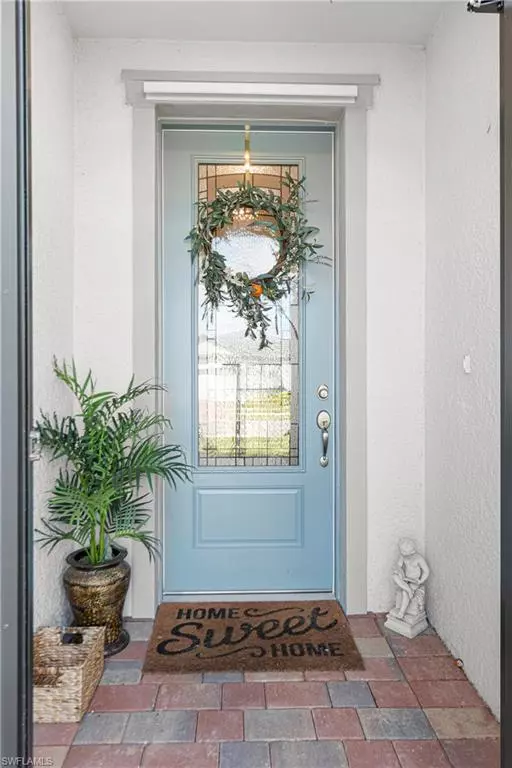 Alva, FL 33920,3705 Passion Vine DR