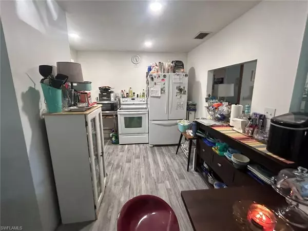 Sanibel, FL 33957,1906 Ibis LN