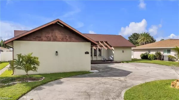 Cape Coral, FL 33904,3859 SE 7th PL