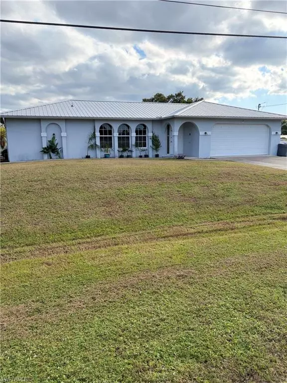 North Fort Myers, FL 33917,240 E Mariana AVE