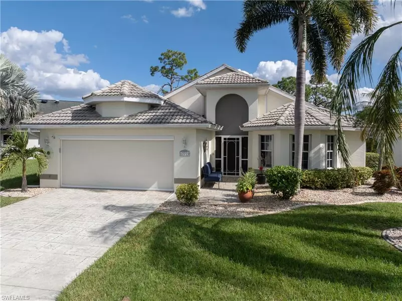 17720 Pineapple Palm CT, North Fort Myers, FL 33917
