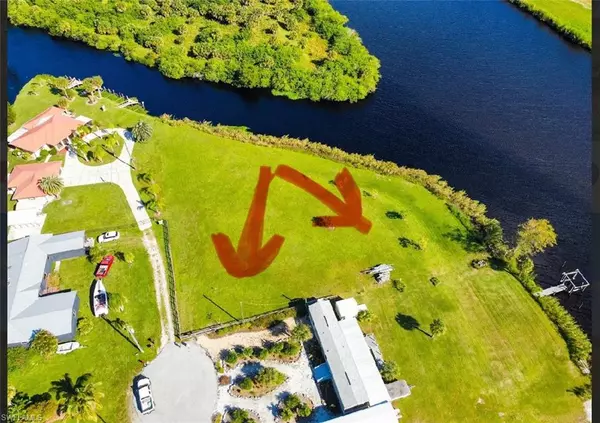 Moore Haven, FL 33471,1106 E Anchor LN