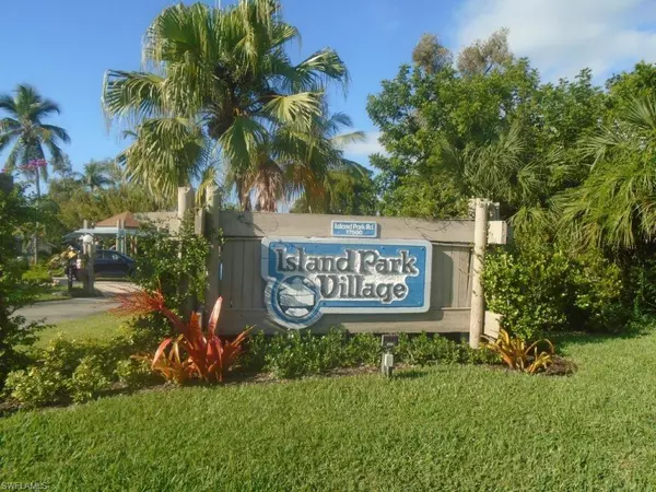 Fort Myers, FL 33908,17594 Osprey Inlet CT