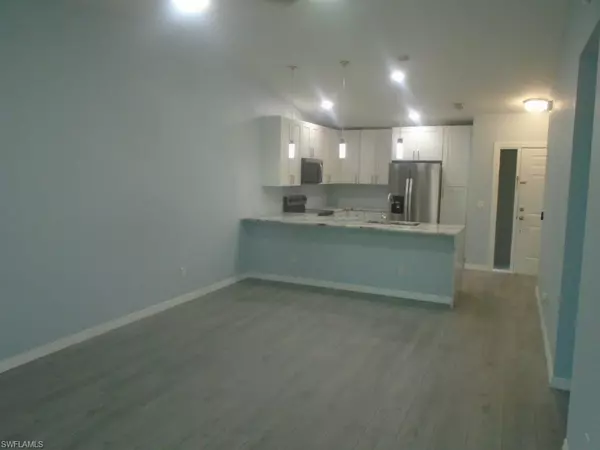 Fort Myers, FL 33908,17594 Osprey Inlet CT