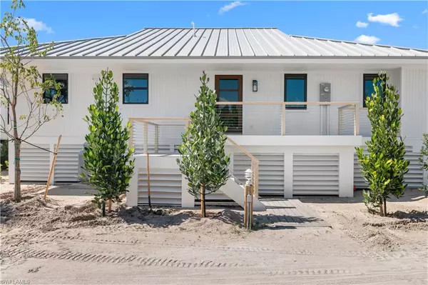 Captiva, FL 33924,24 Beach Homes