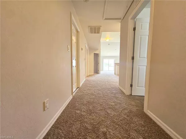 Lehigh Acres, FL 33971,2517 Park RD