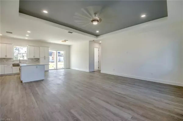 Cape Coral, FL 33991,1720 SW 3rd ST