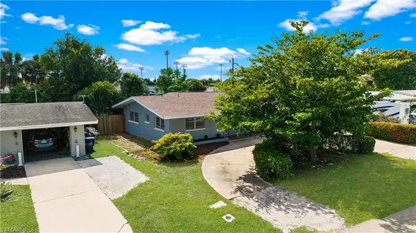 Fort Myers, FL 33919,1450 Charles RD