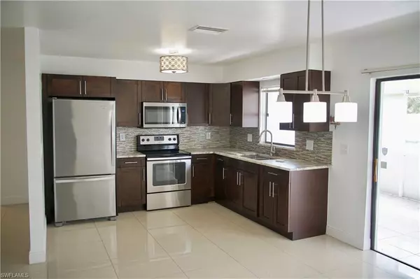 Cape Coral, FL 33909,224 NE 9th TER