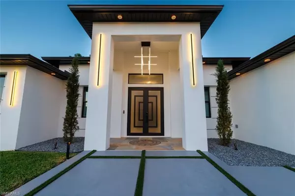 Lehigh Acres, FL 33972,618 North AVE