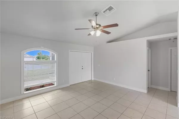 Cape Coral, FL 33909,1252 NE 41st ST