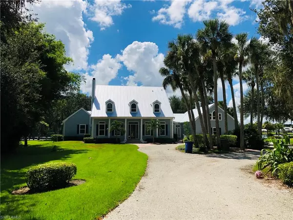 Alva, FL 33920,16470 Oakview CIR