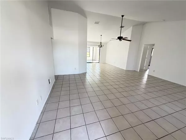 Cape Coral, FL 33904,3313 SE 4th AVE