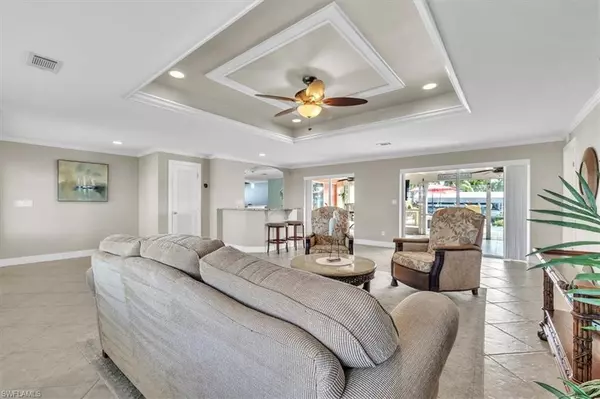 Cape Coral, FL 33904,5305 Malaluka CT