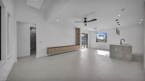 Cape Coral, FL 33993,510 Wilmington PKWY