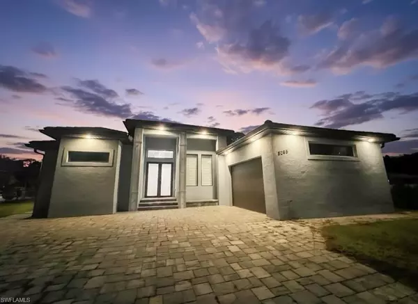 8396 Tolles DR, North Fort Myers, FL 33917