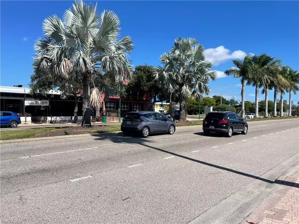 Cape Coral, FL 33904,1336 Cape Coral PKWY E