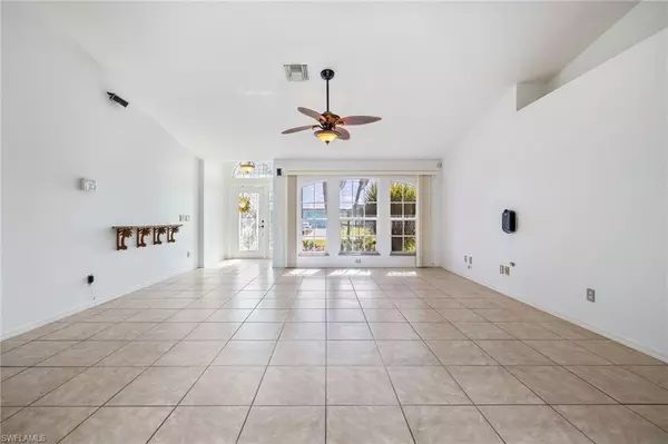 Cape Coral, FL 33991,2107 SW 12th TER