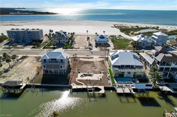 Fort Myers Beach, FL 33931,8259 Estero BLVD