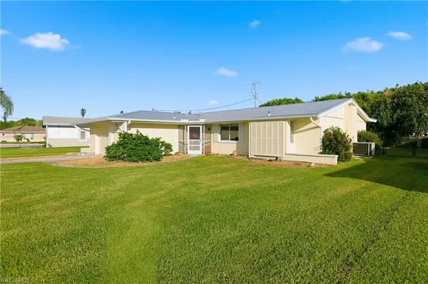 Cape Coral, FL 33904,205 SE 44th TER