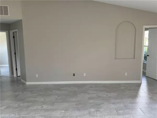 Cape Coral, FL 33914,3716 SW 15th PL