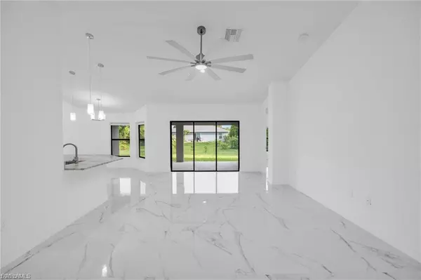 Lehigh Acres, FL 33936,320 Lincoln BLVD