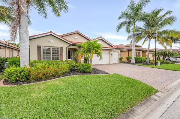 Fort Myers, FL 33908,8720 Westwood Oaks PL