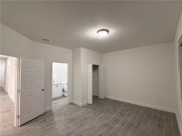 Lehigh Acres, FL 33973,317-319 Ichabod AVE