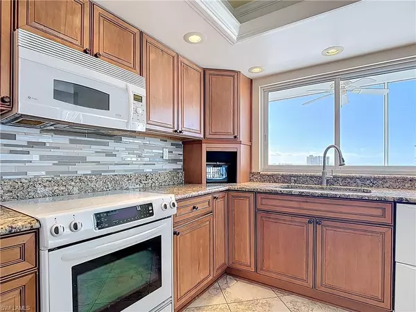 Fort Myers Beach, FL 33931,7148 Estero BLVD #820