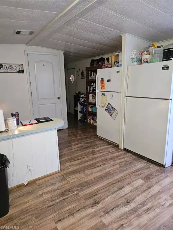 Moore Haven, FL 33471,1138 Alligator RD