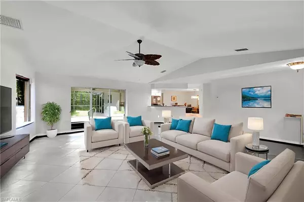 Fort Myers, FL 33967,9032 Irving RD