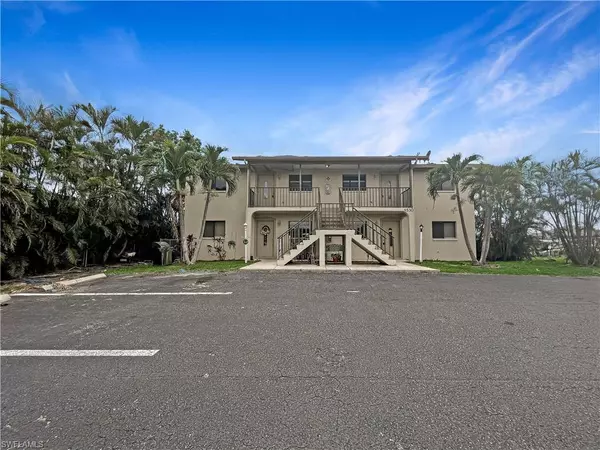 4530 SW 10th AVE #101, Cape Coral, FL 33914