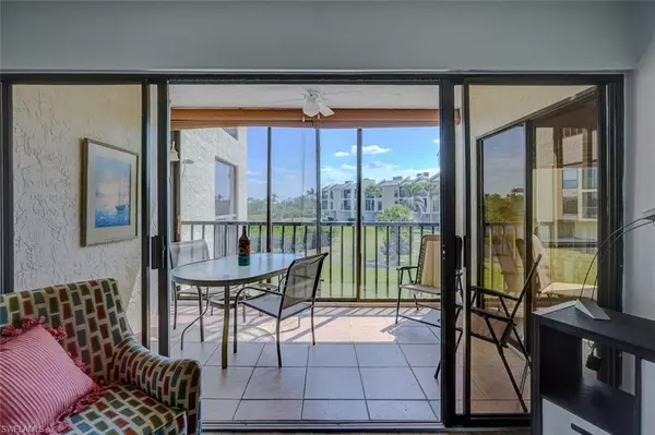 Fort Myers Beach, FL 33931,21440 Bay Village DR #122