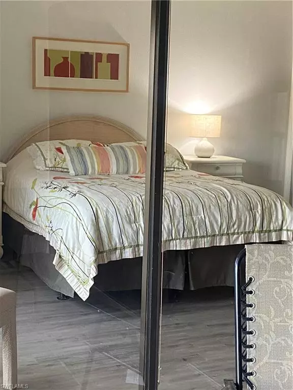 Fort Myers Beach, FL 33931,21440 Bay Village DR #122