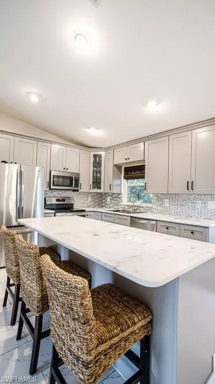 Cape Coral, FL 33909,1931 NE 27th TER