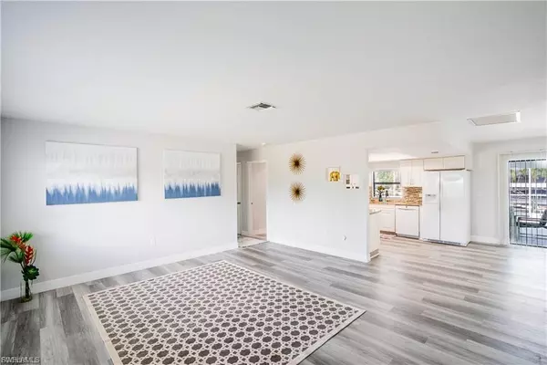 1421 SE 29 TER, Cape Coral, FL 33904