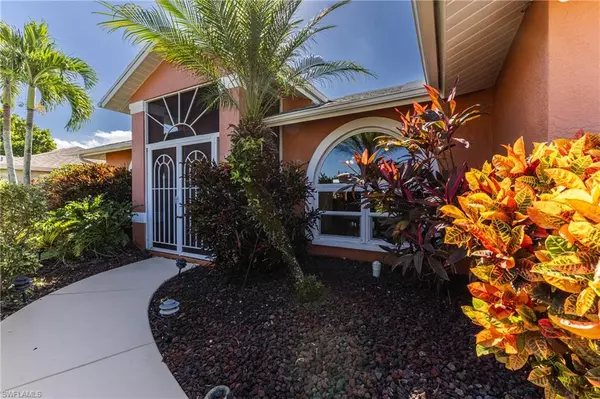 Cape Coral, FL 33904,212 SE 30th TER